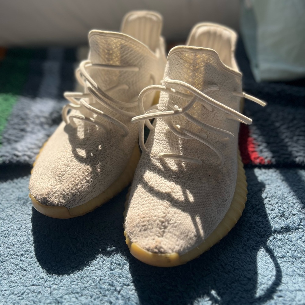 ADIDAS YEEZYS 11.5